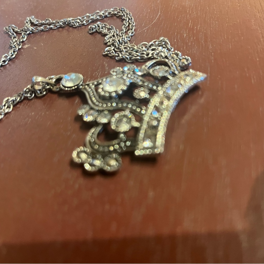 Crown Rhinestone Pendant & Chain - Picture 9 of 11